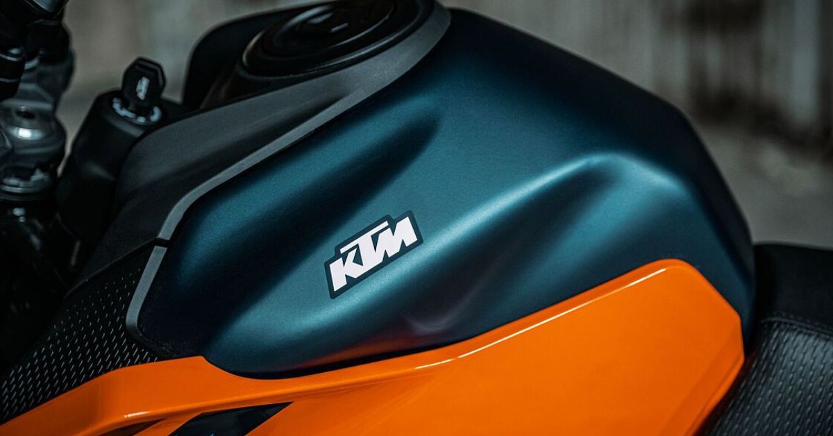 KTM Recalls Duke Models Globally: Fuel Tank Seal Issue Raises Safety Concerns