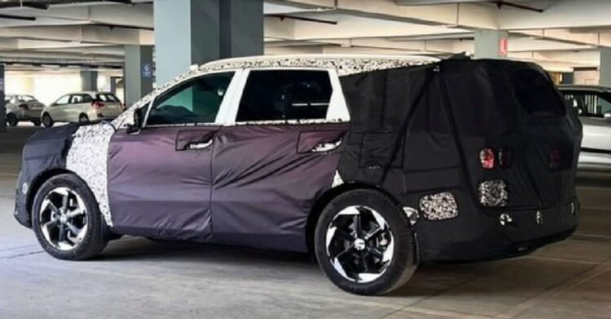 New 7-Seat Kia Sorento Spied in India